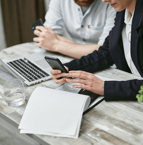 BTC +780 Elvion illustration de l'équipe de soutien